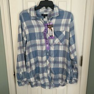 Brand: Well Worn
Women's Super Soft Plaid Button Up Shirt